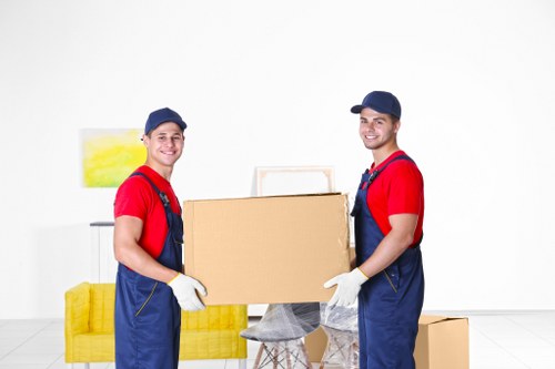 Moving van service for Earls Court flats and local residential moves