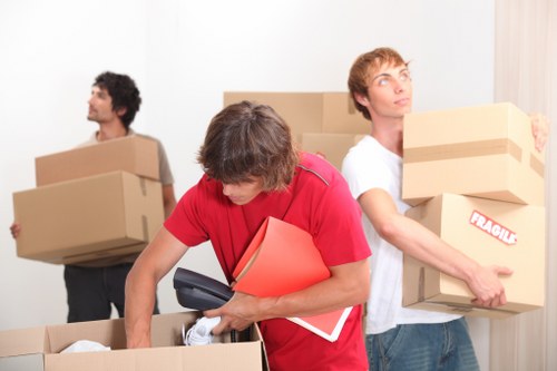 Truck hire service for flat and office moves in Earls Court