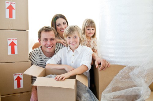 Residential moving truck for Earls Court flats and apartments