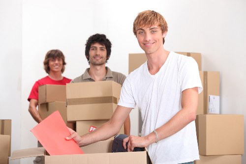 Screen-reader support for accessible Earls Court moving services